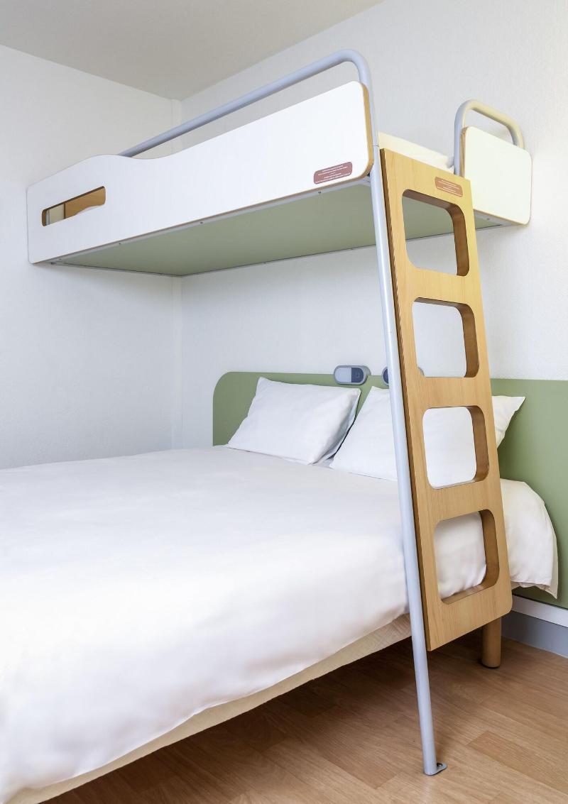 Ibis Budget Caen Memorial Saint-Contest Exterior photo